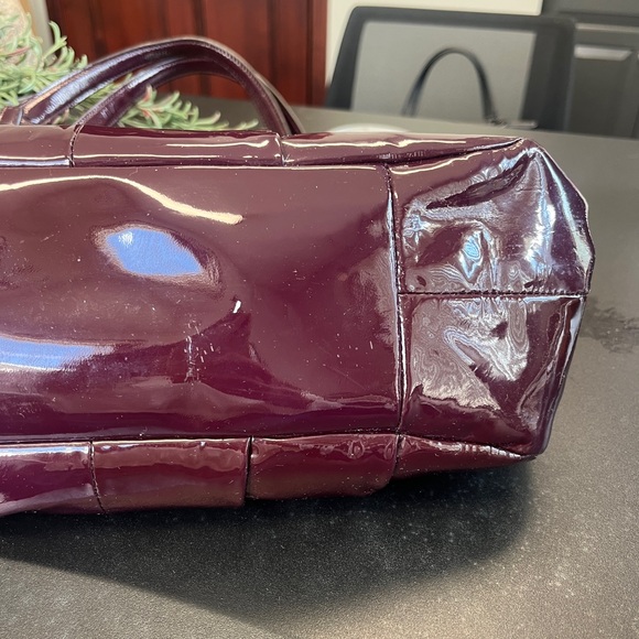 COACH Purple Patent Leather Madison Bag Purse - Picture 9 of 11